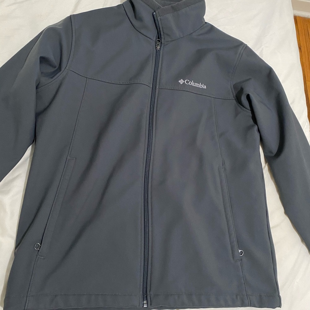 Columbia heavy dark grey zip-up